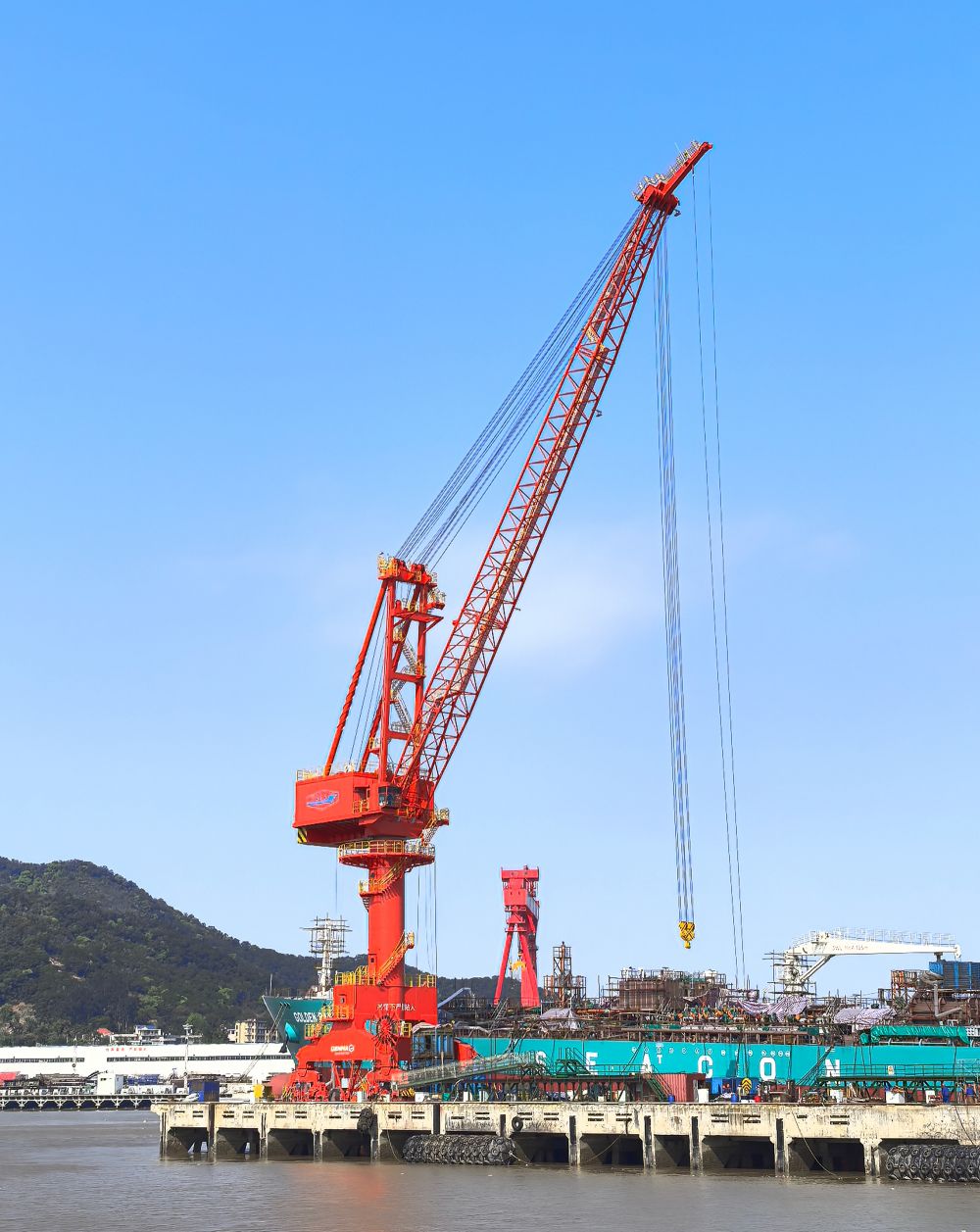 GENMA品牌中標(biāo)國內(nèi)客戶9臺門座機(jī)起重機(jī)訂單(圖1)